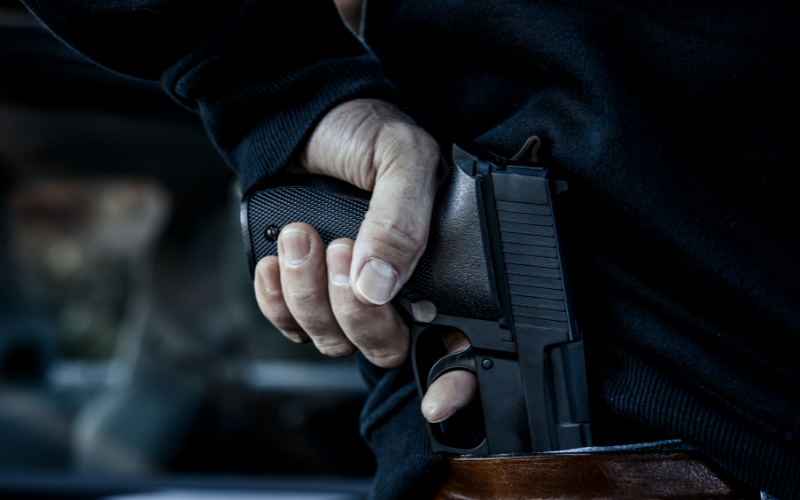 Foto Servidor com porte institucional tem risco presumido para obter porte de arma pessoal