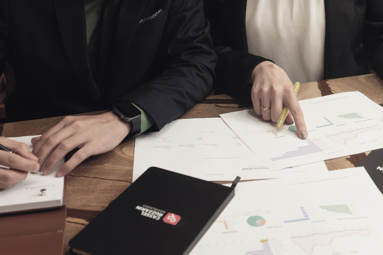 Foto Aplicação individual do teto remuneratório é assegurada a servidores com cargos acumuláveis