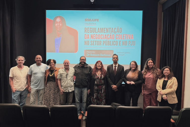 Foto Palestra “Regulamentação da Negociação Coletiva no Setor Público e no PJU”
